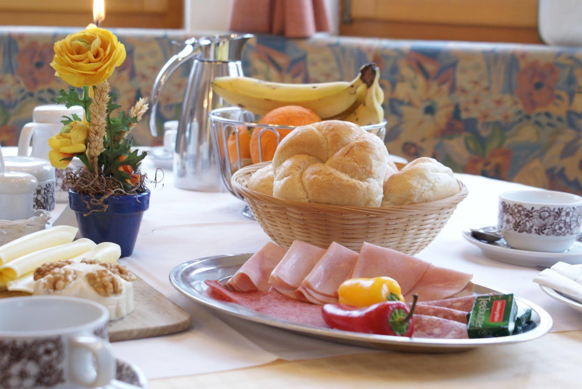 Gaestehaus Elisabeth 3*